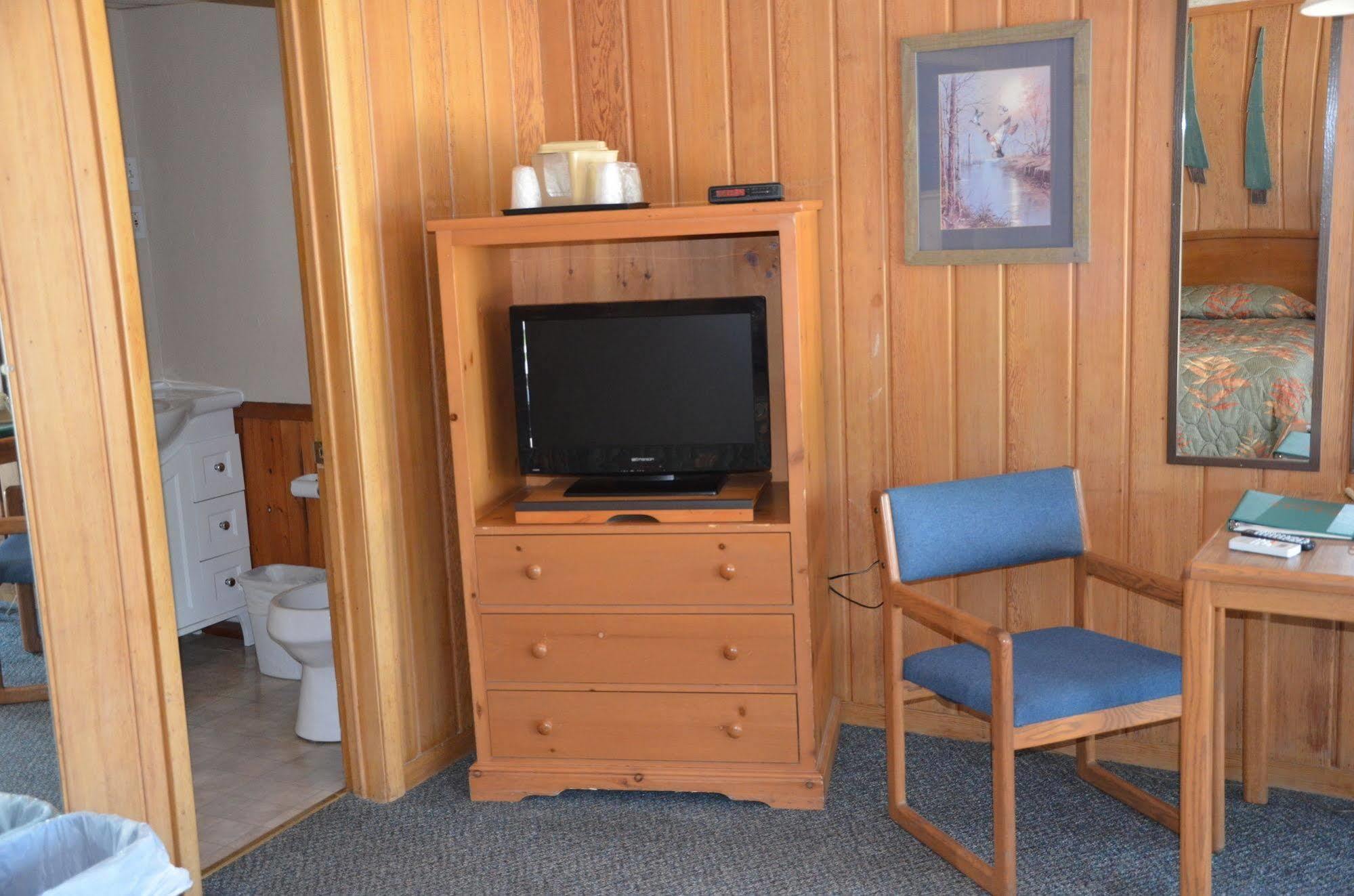 Northland Motel Beaches Resort